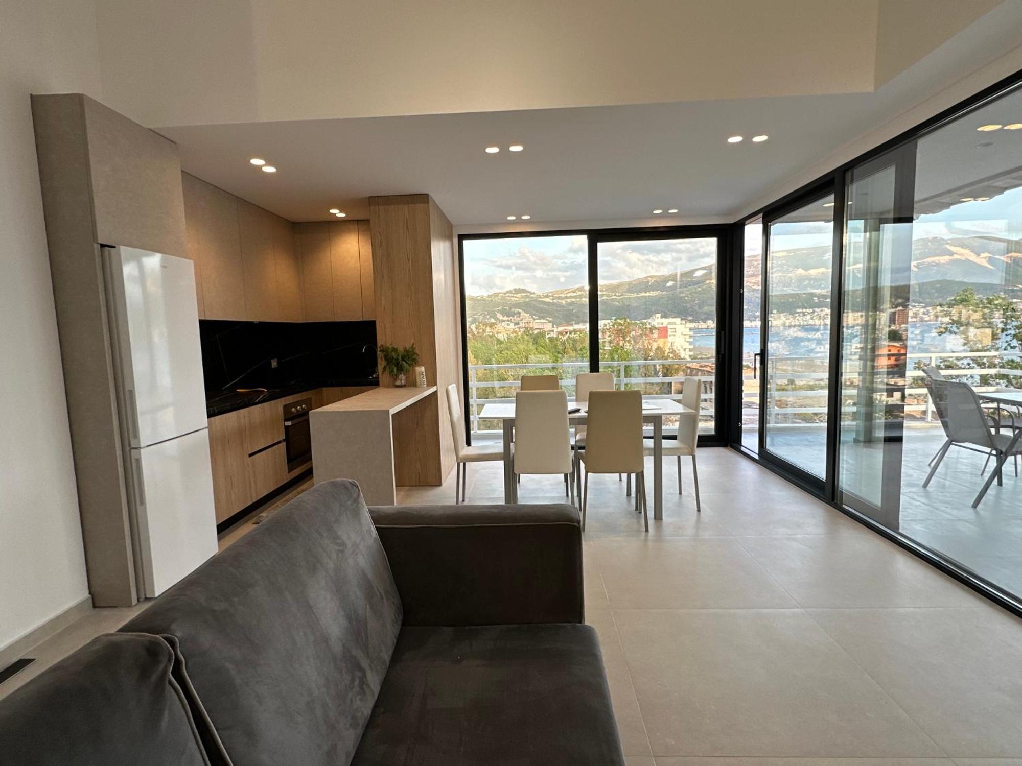 Best View Apartment Vlorë Eksteriør bilde