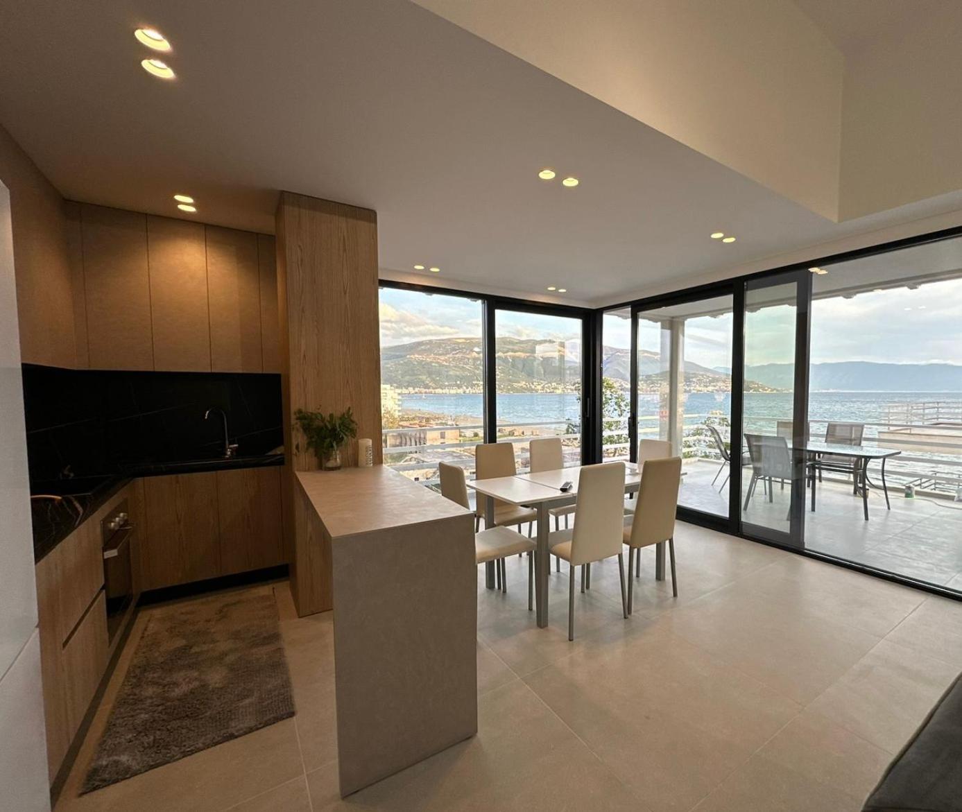 Best View Apartment Vlorë Eksteriør bilde
